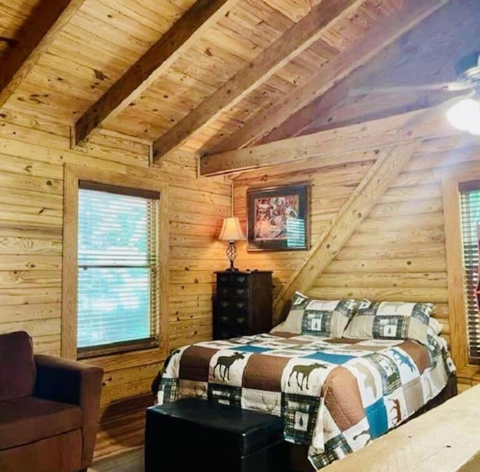 Rustic Black Bear Cabin Pigeon Forge Ngoại thất bức ảnh